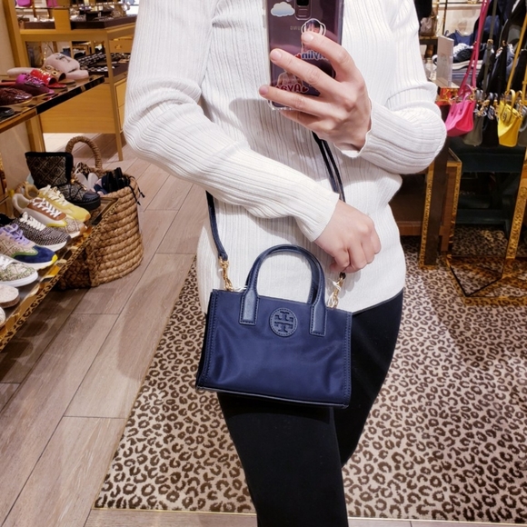 NEW!!! TORYBURCH ELLA NYLON MINI TOTE (NAVY) - Picture 5 of 6